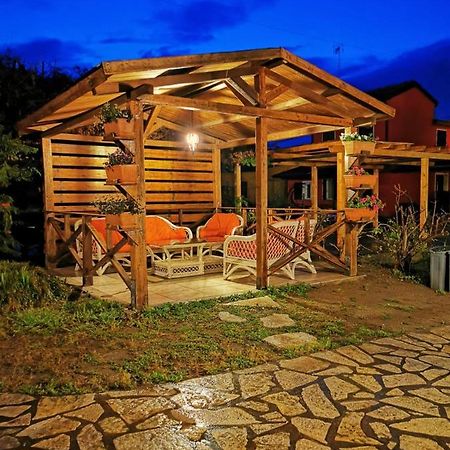 Oasi Di Arcadia Santa Giulia Exterior foto