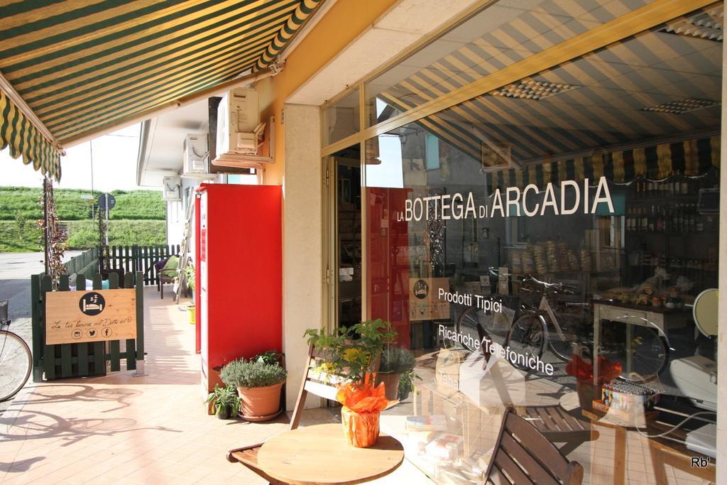 Oasi Di Arcadia Santa Giulia Exterior foto